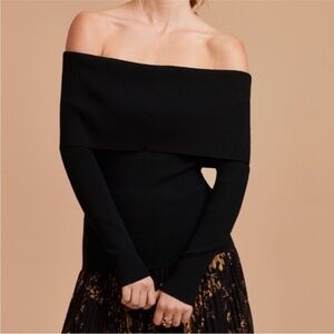 Wilfred Aritzia Croquis Wool blend Knit Off the shoulder ribbed black sweater XS